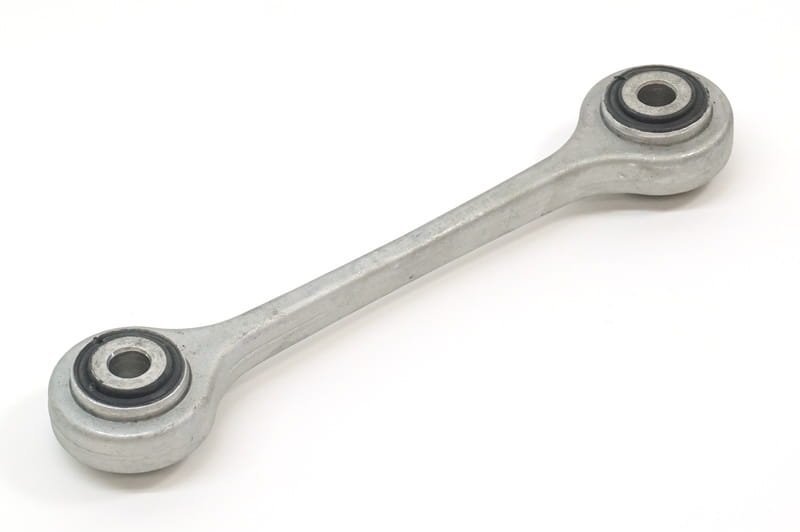 Stabilizer Link Cayenne Front